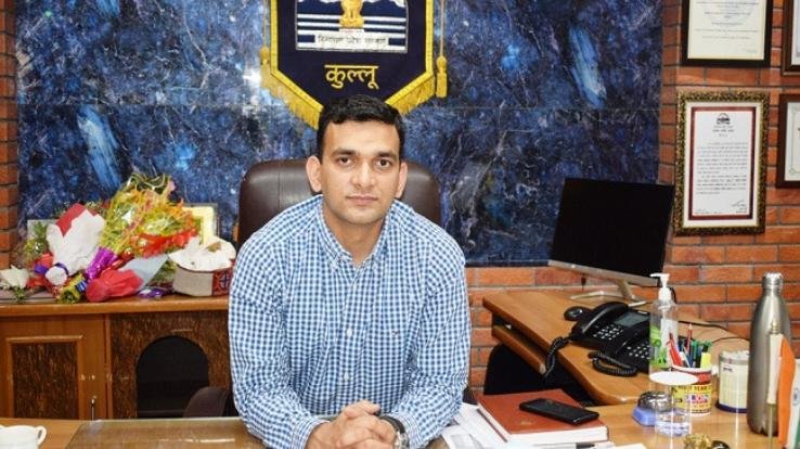 Himachal's IAS Ashutosh Garg becomes personal secretary of Health Minister JP Nadda