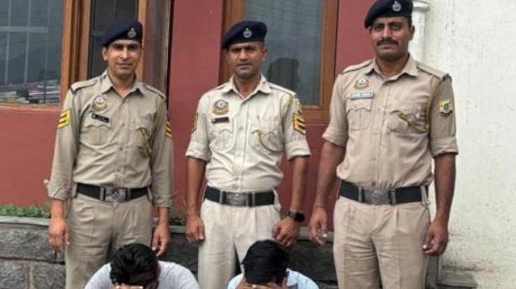 Solan police arrested a young man with a stick in Dharampur
