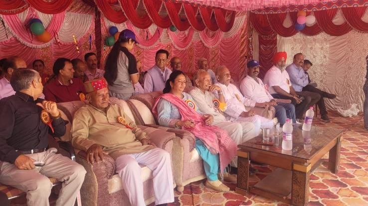 Kunihar: Zone Kandaghat under 14 student sports competition started in Sayari Vidyalaya.