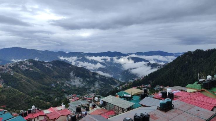 Himachal: Clouds will rain more, Orange alert issued in many districts