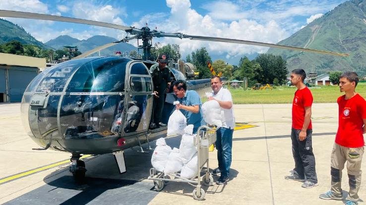 Helicopter left with ration for Malana village, CPS and SDM also left for the village