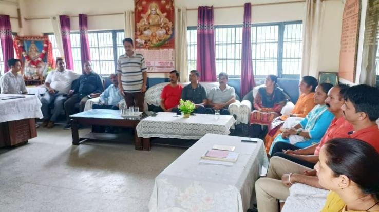 Kunihar: Guest meal organized at the conclusion of Education Week program in student school.