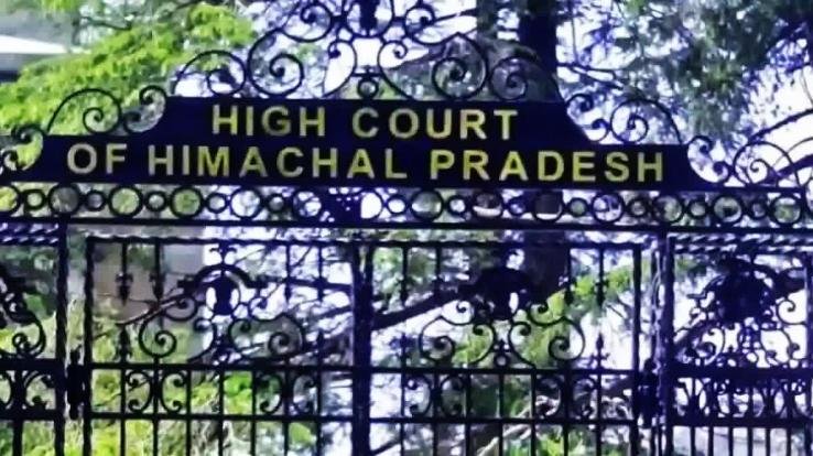 Kullu: High Court ban on merging school Rashkat with primary school Uchchh