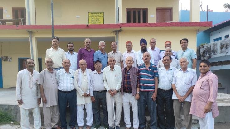 Dadasiba: Social worker Lajpat Rai's birthday celebrated with pomp in Nangal Chowk.