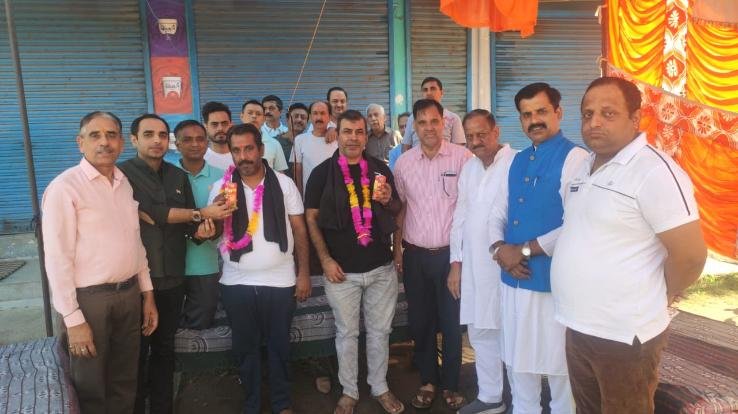 Hunger strike to save Shahpur market postponed on 16th day