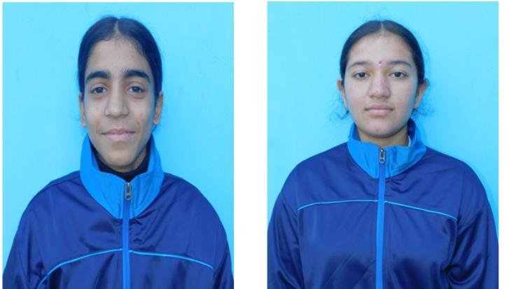 Vanshika and Simran of BL School Kunihar will show their strength in Lucknow