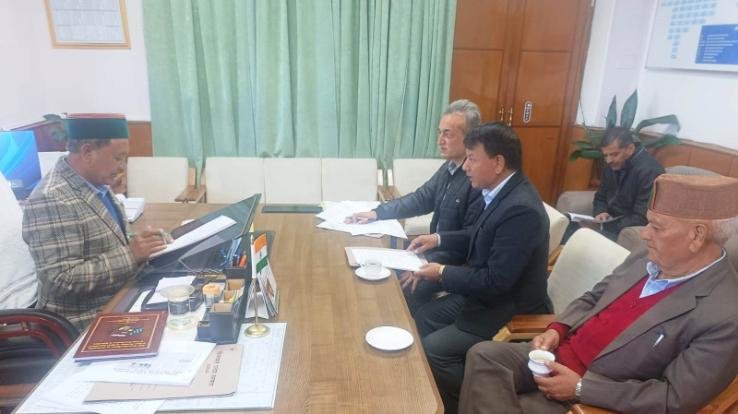 Cabinet sub-committee meeting held under the chairmanship of Revenue and Horticulture Minister