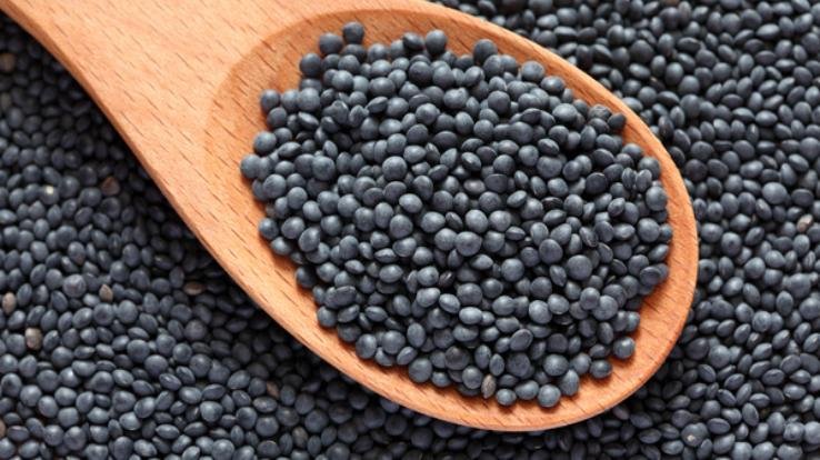 Urad dal becomes cheaper in Himachal depots, stock will arrive soon