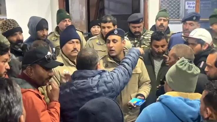 Youth murdered in Manali Winter Carnival, family members accuse police, know the matter