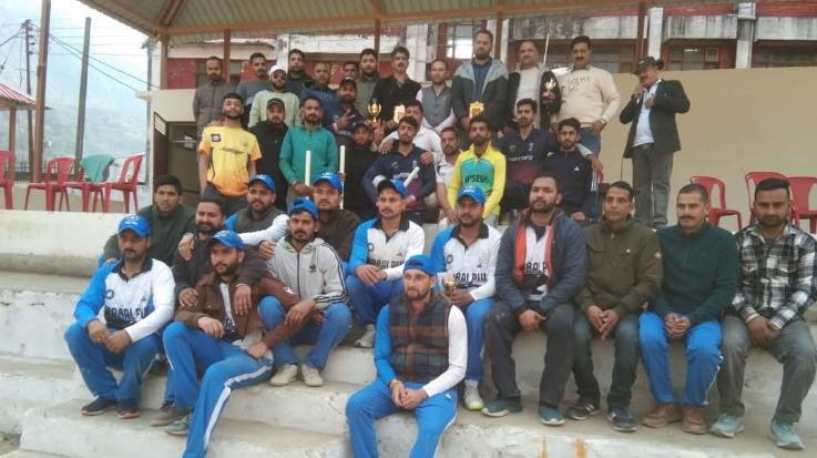 Mandi: Dharampur team won MP Cricket Game Mahakumbh, defeated Jabalpur team