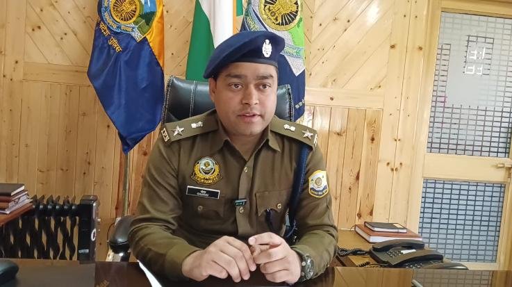 18 year old youth died due to jaundice and not due to chitchat, rumor was being spread on social media: SP Solan