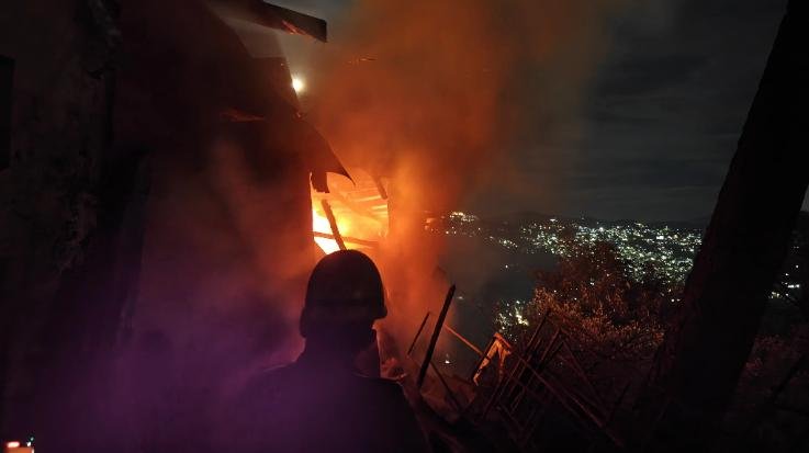 Fire breaks out in tourism department's workshop on Shimla's Chakkar Bypass, loss worth lakhs