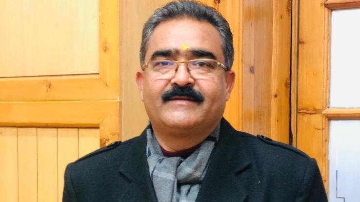 Congress -leader- Ram -Lal -should- make -statements -keeping- in- mind -his -stature -and -build - Bikram Thakur