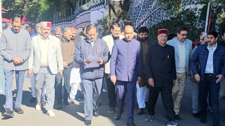 BJP- submitted- a- memorandum- to- the- Governor- in- the- case- of- Bimal -Negi's -death, -demanding- to- register- the- names- of- both -the -officers- in- the- FIR