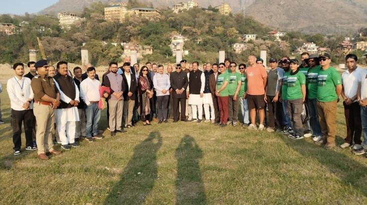 Bilaspur-: Health- Minister- Dr -Dhani- Ram- Shandil -inaugurated -the- Fiesta -Paragliding -Championship