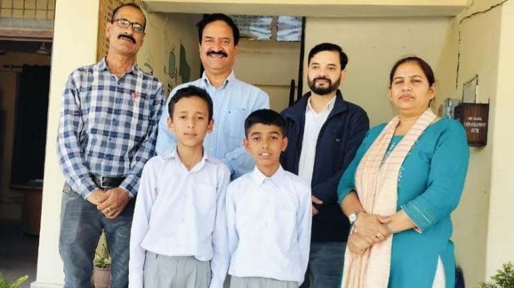 Kunihar: Two students of Jadli School passed NMMS scholarship exam