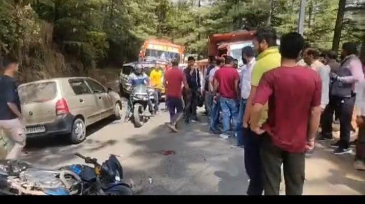 Tragic road accident in Karsog: Motorcycle rider dies, another seriously injured