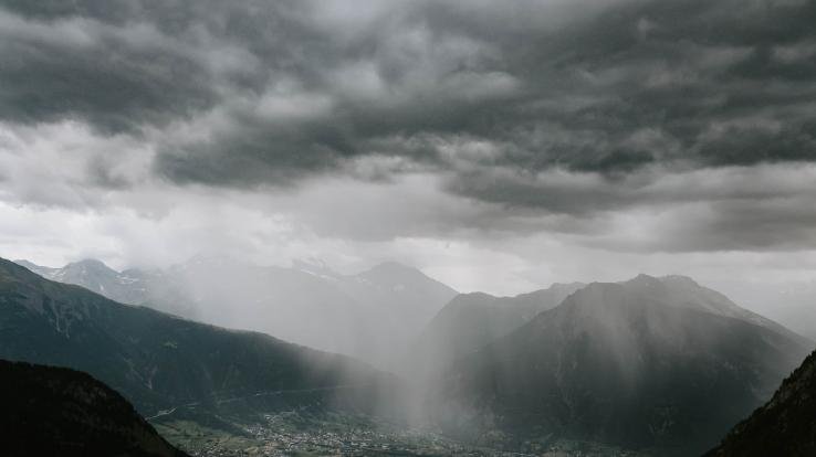 Possibility of western disturbance becoming active, yellow and orange alert issued in Himachal