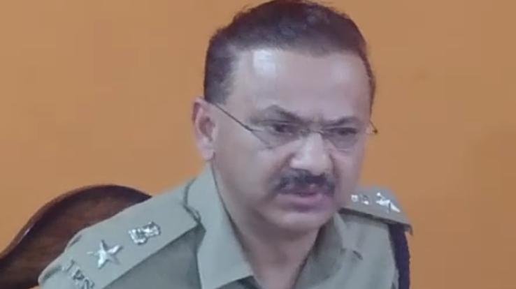 कर्फ्यू का उल्लंघन करने वाले 46 व्यक्तियों के खिलाफ एफआईआर दर्ज 