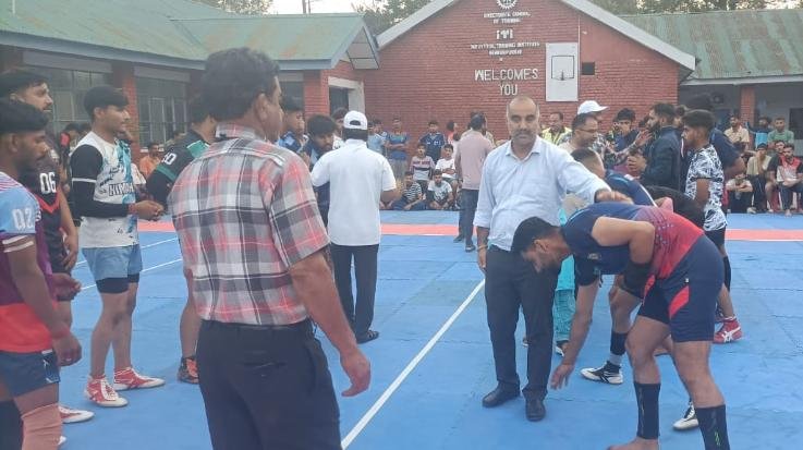 Kangra: District level tournament continues in Government ITI Naiharanpukhar, acute shortage of water poses a challenge