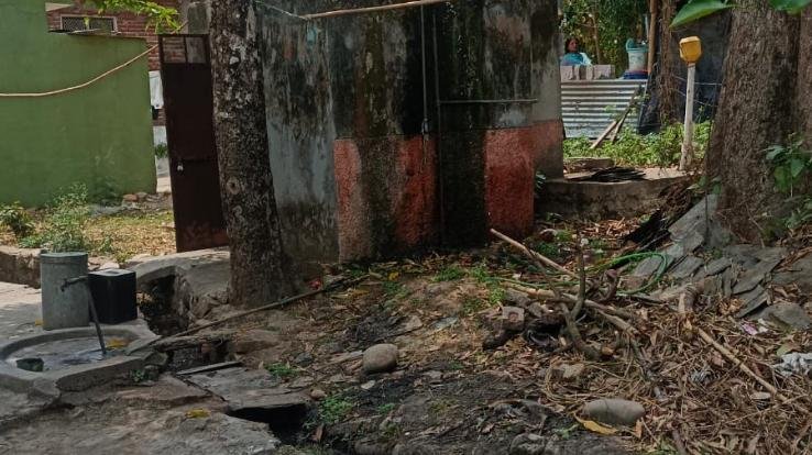 Illegal occupation removed from Raja Brijendra Singh's land in Dada Siba, action taken on court order