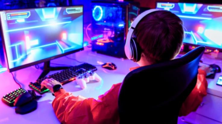online-gaming-bill-2025-know-which-games-are-banned-user's-money-will-be-refunded?