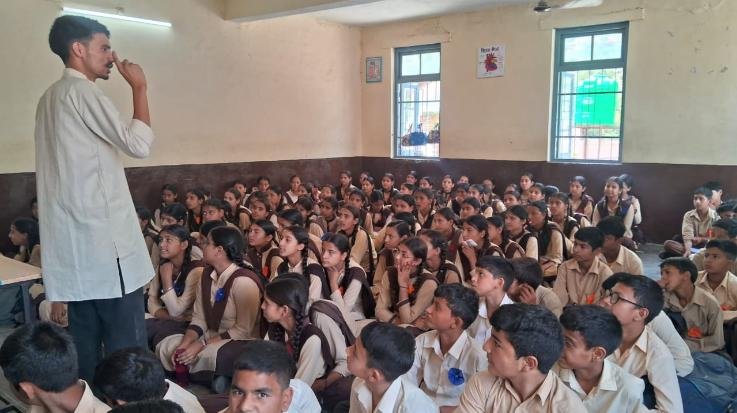 Dehra: Not restoring student union elections is a violation of students' rights: Bhagmal