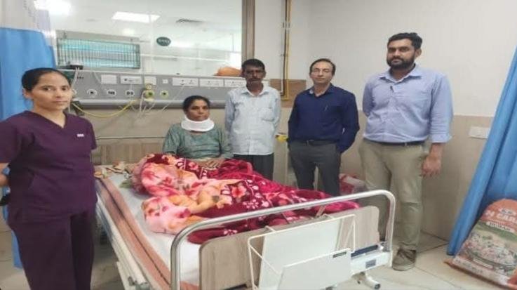 Bilaspur_AIIMS_gives_new_life_to_woman_successful_surgery_of_30_year_old_burn_contracture