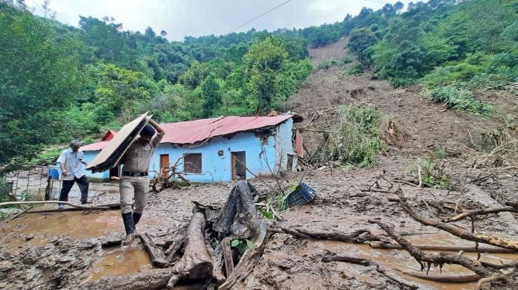Himachal_Yellow_alert _in_the_state_from_12_to_14_September_loss_figure_reaches_4306_crores