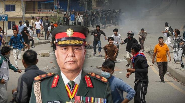 Talks started between army and protesters to make interim PM in Nepal, names of Kulman Ghisingh and Sushila Karki put forward.
