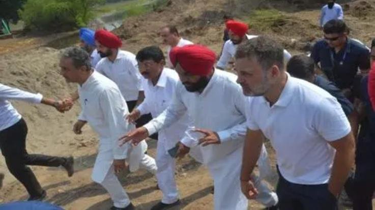 Rahul Gandhi on Punjab tour, met flood victims and took stock of the situation