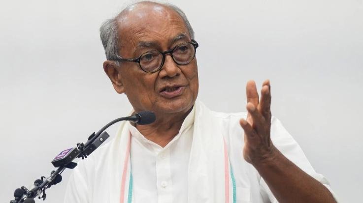  Digvijay Singh raised questions on EVM, said- should we leave the elections to hackers?