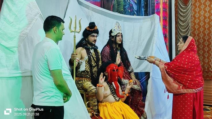 Kunihar_11_day_long_Shri_Ram_Leela_inaugurated_in_the_royal_court_premises.