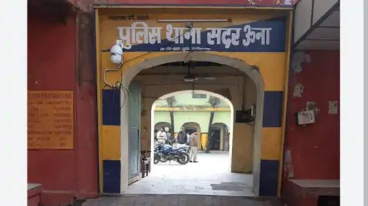 Himachal-SDM-Una-accused-of-having-physical-relations-on-the-pretext-of-marriage