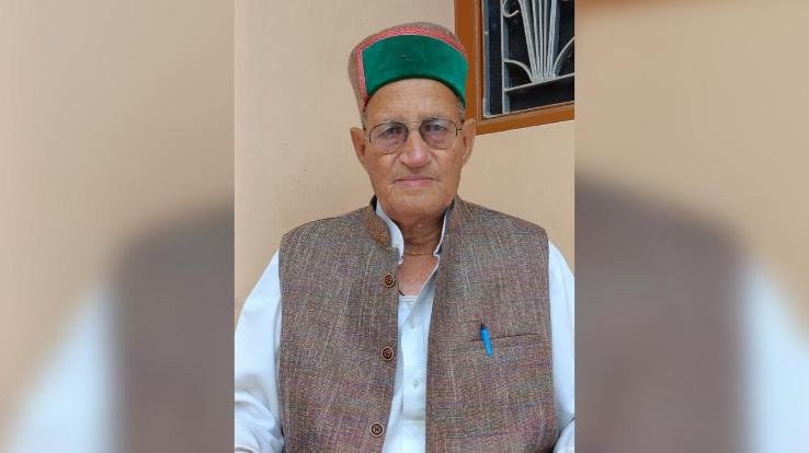 Kunihar_Police_pensioners_angry_over_government's_negligence_demanding_lump_sum_financial_benefits