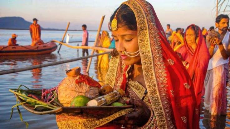 A festival in which Arghya is offered even to the setting sun, know why Chhath festival is celebrated.