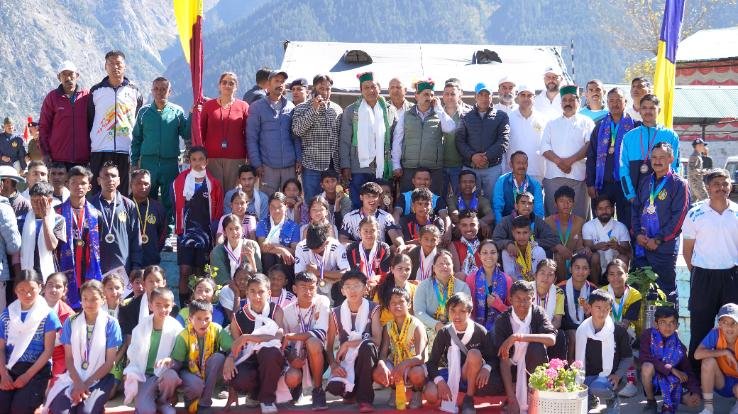 Kinnaur_Marathon_organised_under_Run_for_Unity_Jagat_Singh_Negi_flagged_off