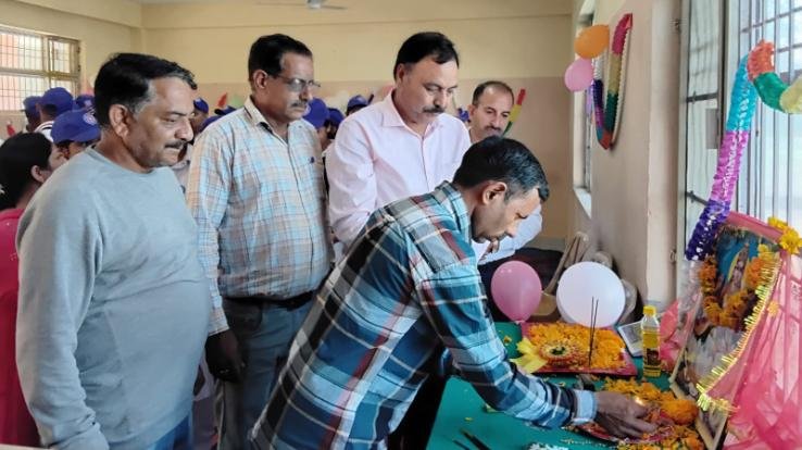 Jwalamukhi-NSS-camp-organised-at-Lagru-school-inaugurated-by-SMC-head