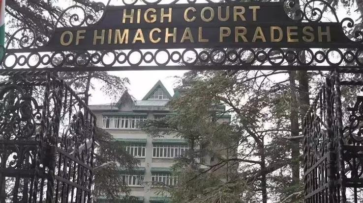 Himachal_Sanwara_toll_plaza_reopens_after_51_days_toll_tax_to_be_paid_from_today