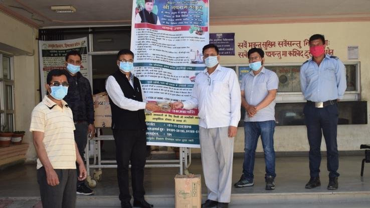 कोरोना योद्धाओं को मधुयष्टियादि कषाय प्रदान करना आरंभ