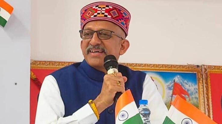 Dehra_CM_Sukhu_may_get_Nobel_Prize_for_lying_Hoshiyar_Singh