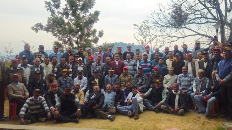  Jwalamukhi: Ex-Servicemen Association Khundiyan organised a get-together.