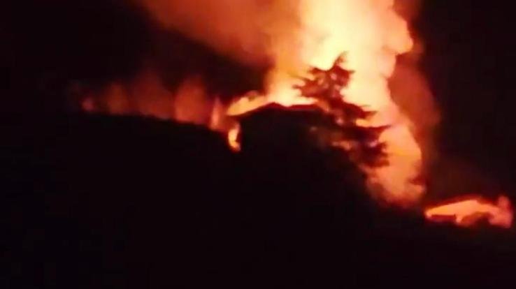 A_massive_fire_broke_out_in Nauhradhar_Sirmaur_where_six_people_and_some_cattle_were_burnt_alive.