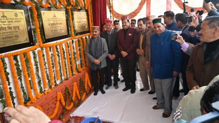 Kullu: CM Sukhu inaugurated and laid the foundation stone of development projects worth Rs 63.56 crore in Manali.
