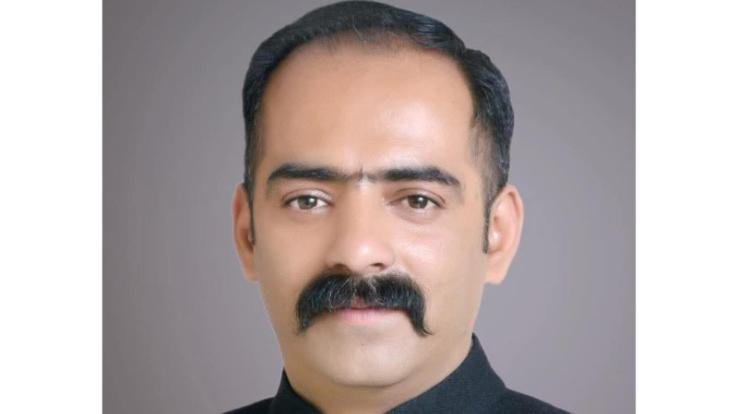 BJP leaders should stop misleading the people of the state on RDG: Anirudh Singh