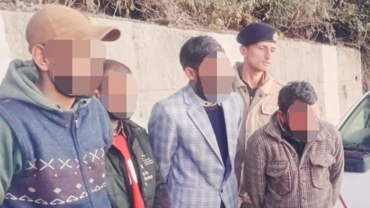 Shimla_Two_accused_arrested_in_extortion_and_attempted_robbery_case