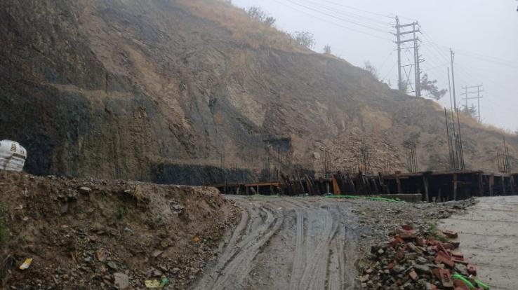 llegal construction in Solan Deoghat by ignoring RERA rules, demand for action from Deputy Commissioner