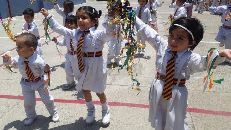 Solan: Sports Day organized at Dayanand Adarsh ​​Vidyalaya.