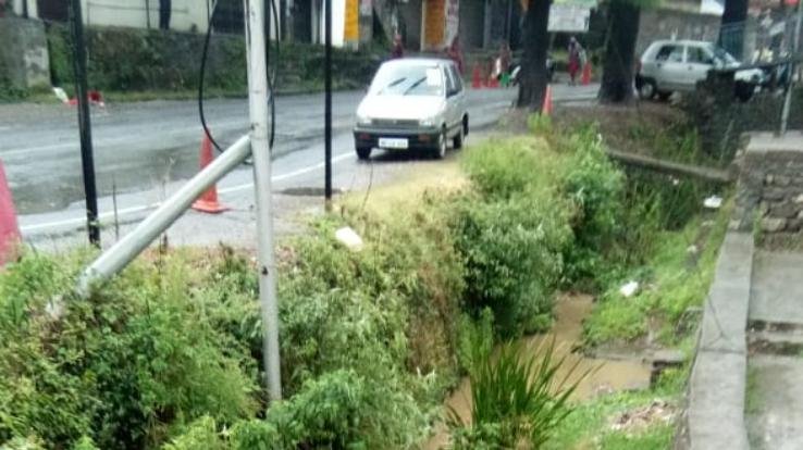 बारिश से खिले किसानों के चेहरे, गर्मी से मिली राहत