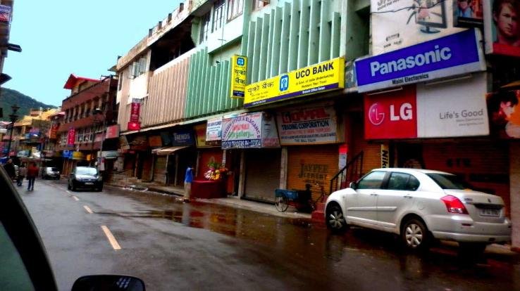 मालरोड पर वाहनों की आवाजाही के सम्बन्ध में आदेश